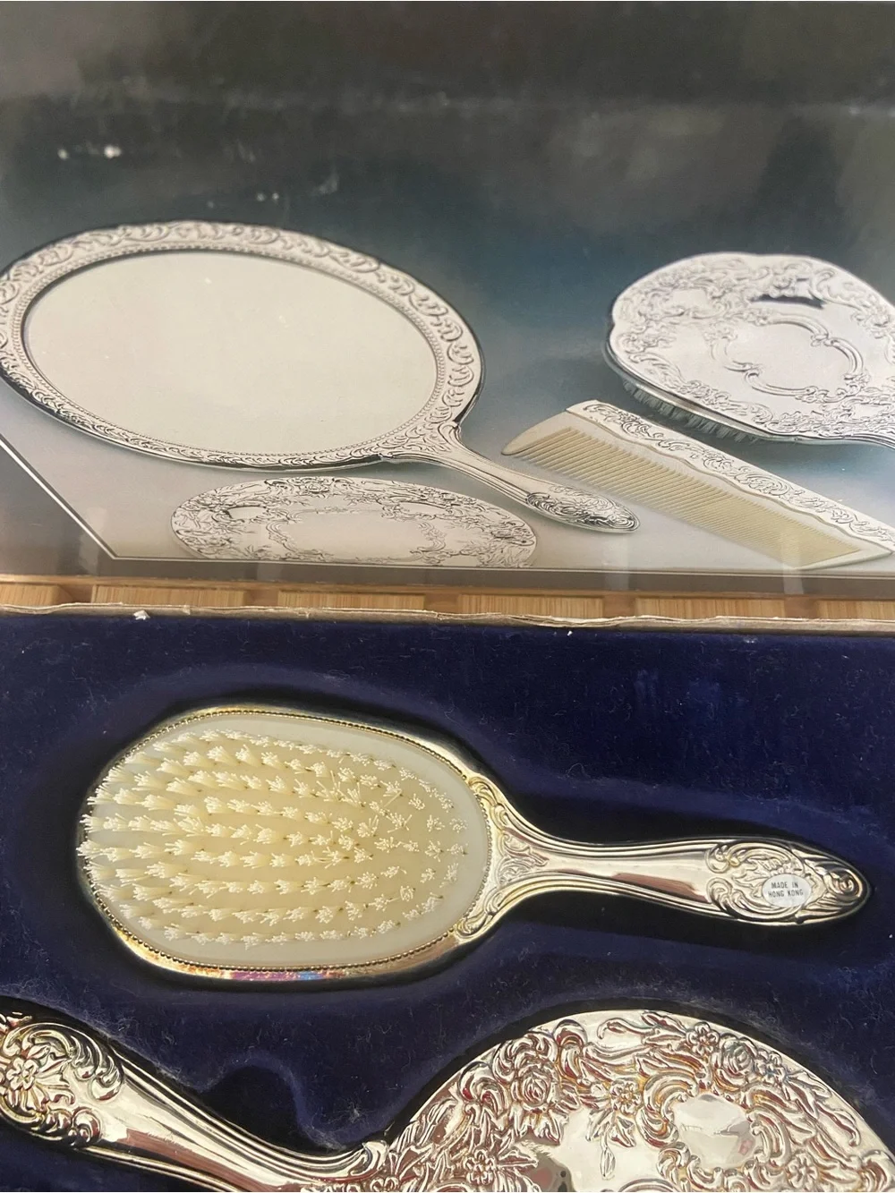 Vintage Regal Silver Landes 3 Pc Silverplate Vanity Dresser Set Mirror Brush Com